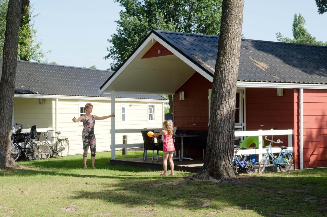 Lodge 6 personen camping de Molenhof Reutum Esterno foto