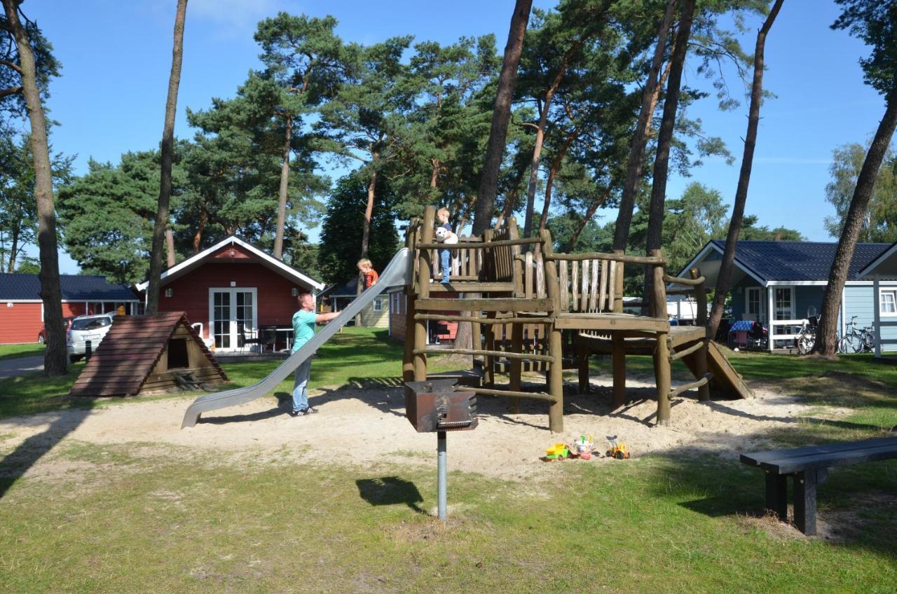 Lodge 6 personen camping de Molenhof Reutum Esterno foto
