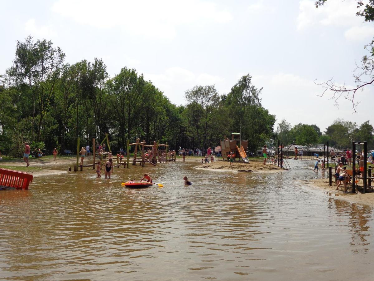 Lodge 6 personen camping de Molenhof Reutum Esterno foto