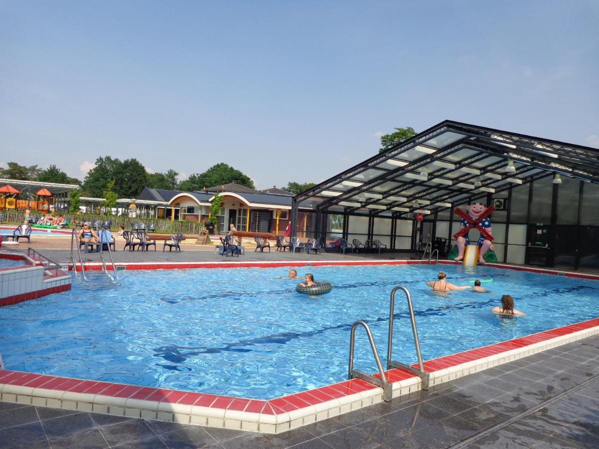 Lodge 6 personen camping de Molenhof Reutum Esterno foto