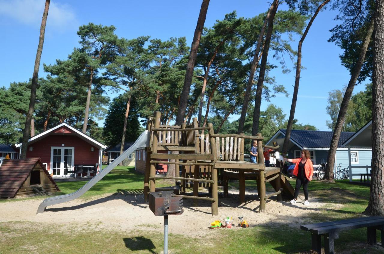Lodge 6 personen camping de Molenhof Reutum Esterno foto